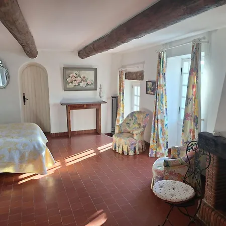 La Bergerie קאלביסון